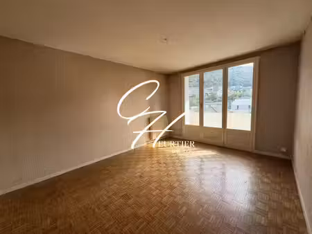 vente appartement 3 pièces 55m2 eybens 38320 - 110000 € - surface privée