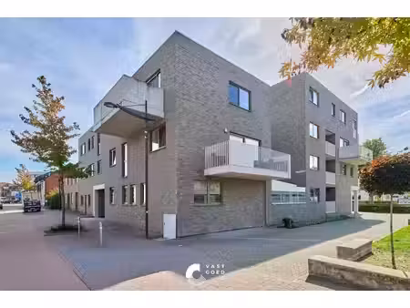 appartement te koop in hechtel-eksel met 2 slaapkamers