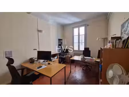 location local professionnel 194m² aix en provence 13100
