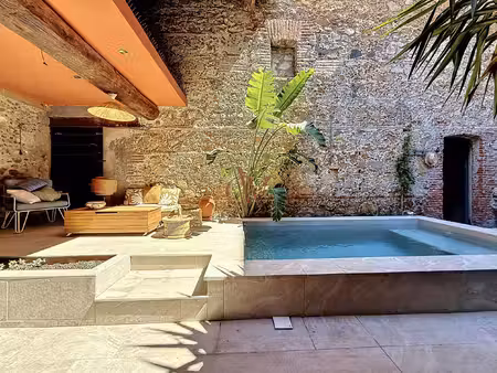 sublime batisse en centre ville