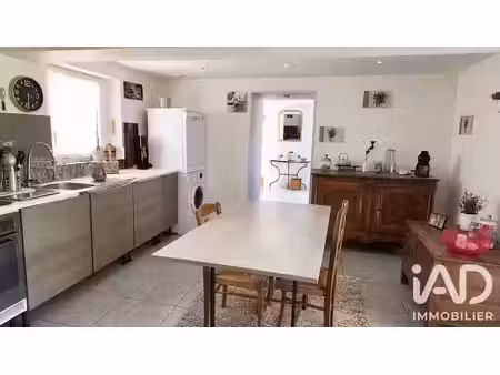 vente maison 4 pièces 78 m² à beaufort-en-vallée (49250)  160 000 €