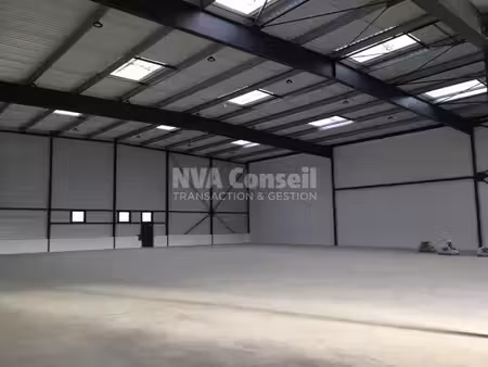vente local d’activités ennery 95300 710m²