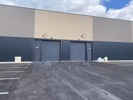 location local d’activités flins sur seine 78410 435m² à 1303m²