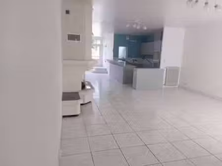 location appartement 4 pièces à la baule-escoublac gare-grand clos (44500) : à louer 4 piè