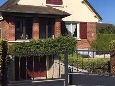 location maison à offranville (76550) : à louer / 91m² offranville