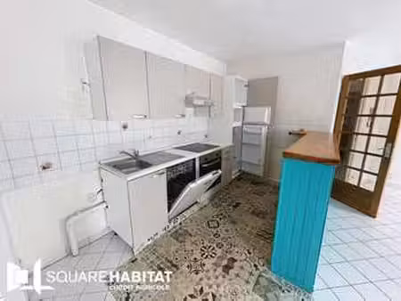 location appartement 4 pièces à guingamp (22200) : à louer 4 pièces / 78m² guingamp