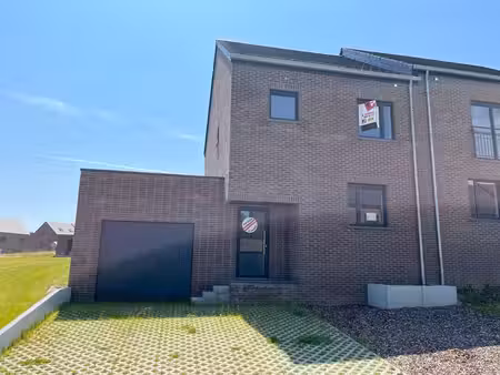 une maison prête à vivre à belgrade (lot 83)