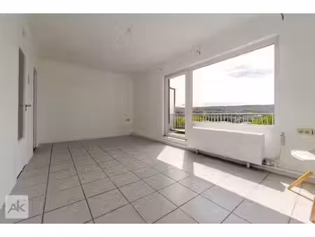 studio penthouse