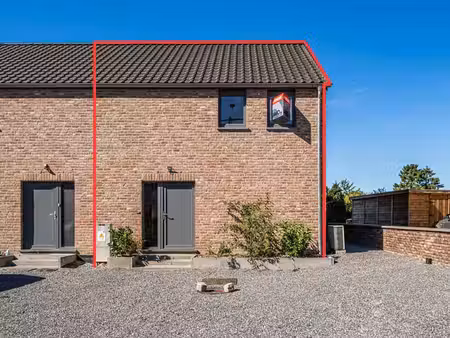 à vendre – maison mitoyenne à meeffe – 119 m²