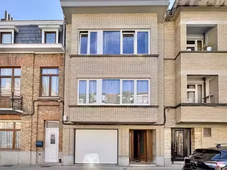 maison unifamiliale de 167 m² - 3 chambres