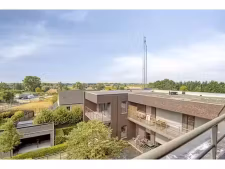appartement d'une chambre prêt à emménager avec terrasse à m