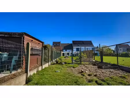 te koop: ruime (handels)woning met prachtige tuin in het ...