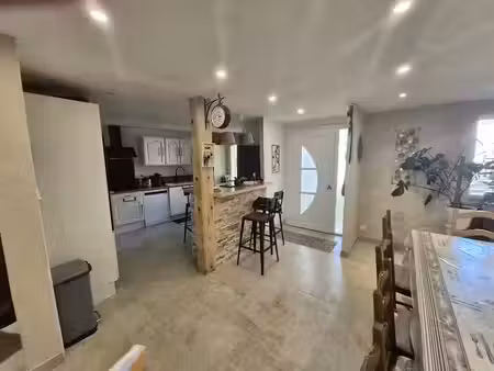 vente maison 6 pièces 152 m² à villeneuve-minervois (11160)  153 000 €