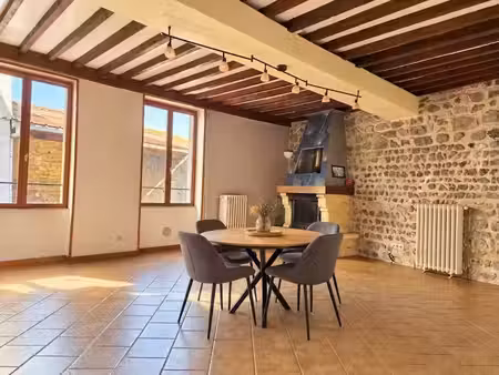 vente maison 4 pièces 95 m² à dallet (63111)  159 000 €