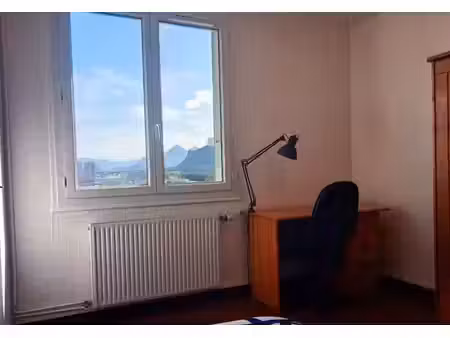 location meublée appartement 1 pièce 11 m² à grenoble (38000)  450 €