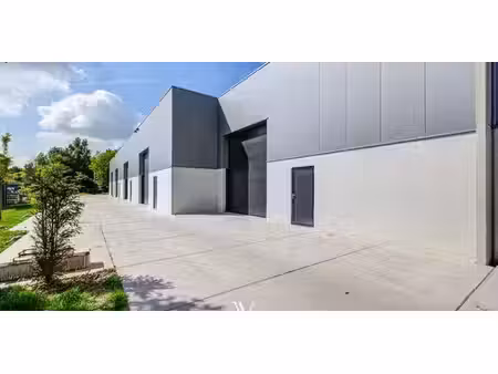 entrepôt à louer à zandhoven pour € 1.393