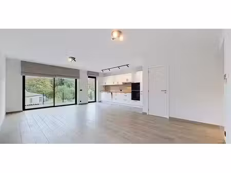 appartement à louer à jambes pour € 1.200 avec 2 chambres à coucher