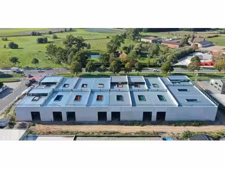 bâtiment d’entreprise à vendre à meulebeke pour € 341.050