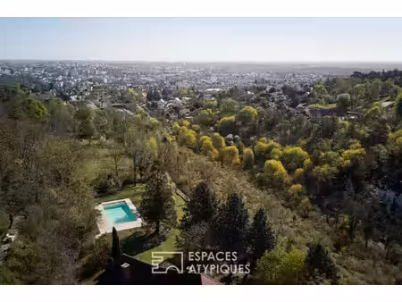 maison de luxe à vendre dans le quartier la montagne
