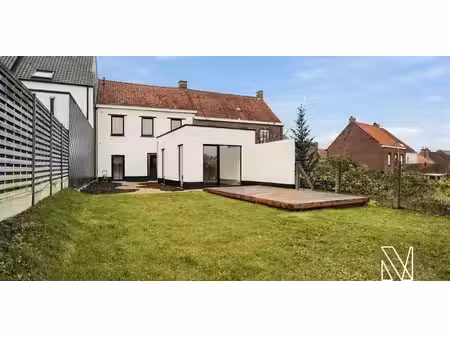 maison à vendre à sint-denijs pour € 415.000 avec 3 chambres à coucher