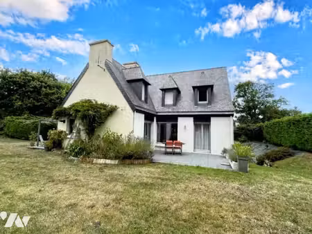 maison de luxe à vendre à pleudaniel