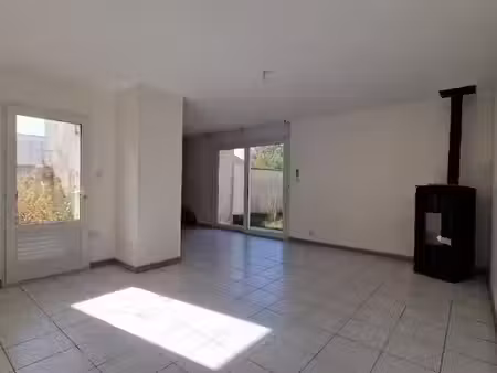 vente maison 4 pièces 112 m² à saint-agnant (17620)  177 900 €