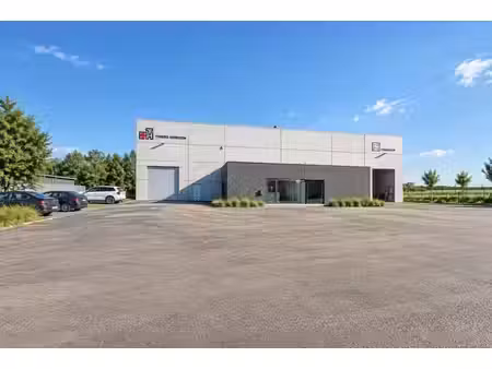 bâtiment industriel mixte (2020)