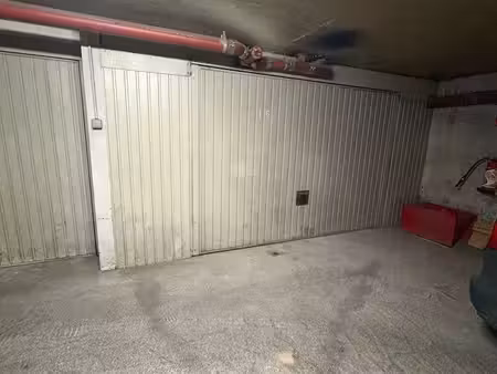 garage double