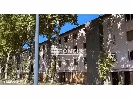 idéal investisseur / type 3 au 2ème étage sans ascenseur  avec une cave/cellier au rdc
