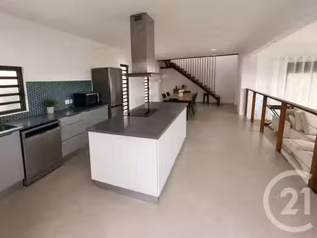 maison à louer - 4 pièces - 117 m2 - st denis - 974 - reunion