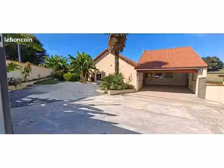 jolie maison familiale