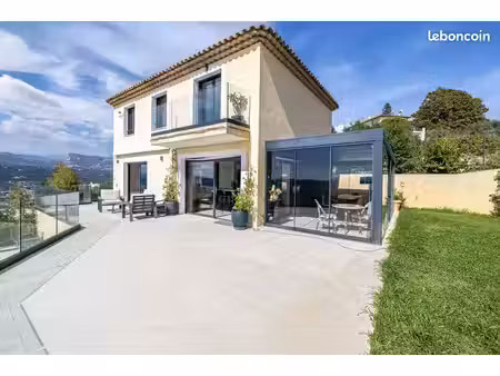 maison 5 pièces 160 m²