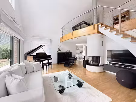 maison de luxe à vendre dans le quartier francs-epinette