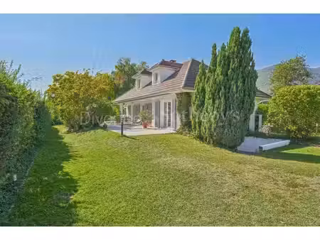 maison de luxe à vendre dans le quartier nord ouest