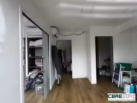local commercial à louer