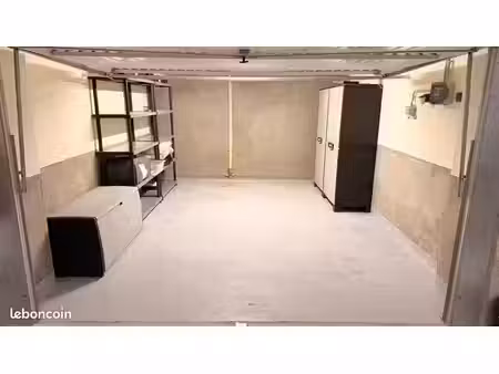 garage à louer - avenue cernuschi