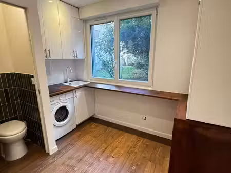 beau studio avenue de iéna 75016 paris