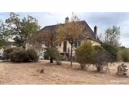 maison 163 m² le blanc