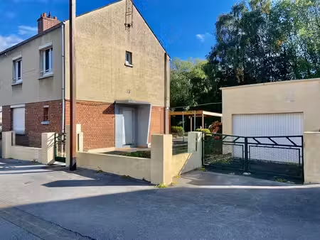 maison semi-individuelle 3 chambres grand garage jardi