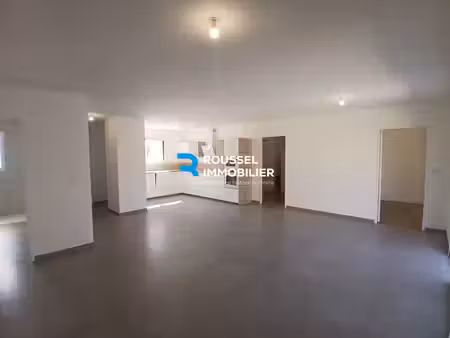 maison neuve de plain-pied à mulsanne avec trois chambres et dpe a