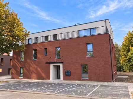 appartement au rez-de-jardin traversant – 2 chambres