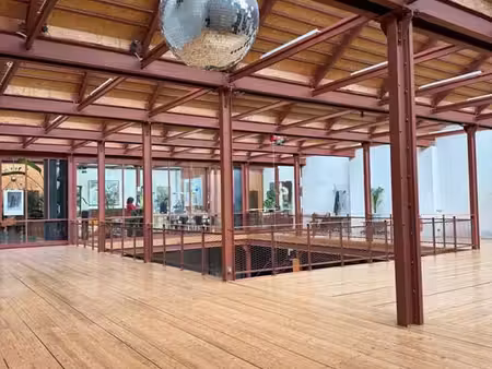 magnifiques ateliers de +/- 800m²