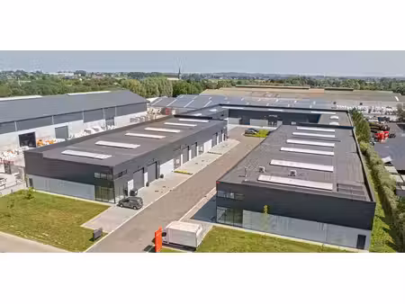 bâtiment d’entreprise à vendre à zwevegem pour € 284.000