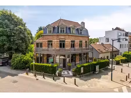 immeuble commerce + logement