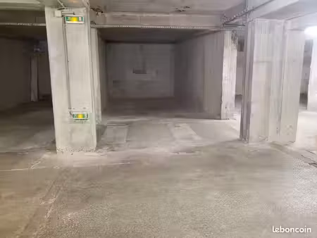 a louer parking en sous-sol à blois quartier du foix