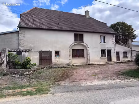 ferme 6 pièces 145 m²