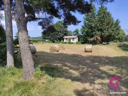 terrain 2408 m² lapte