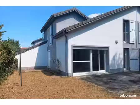 maison 5 pièces 98 m²