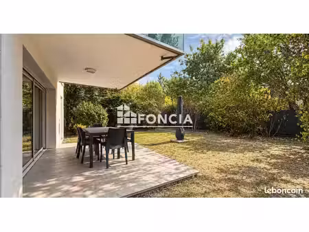 la tour-de-salvagny – t3 de 70 m² avec jardin de 160 m²  garage et parking