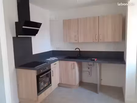t4 70m² rénové 2021 rdc centre nérac